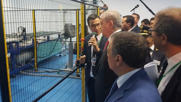 سلال من باتنة: تعميم استخدام الطاقة الشمسية في كامل المؤسسات العمومية
