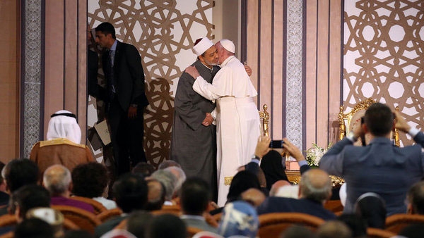 البابا فرنسيس: زيارتي للقاهرة