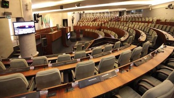 البرلمان بغرفتيه يختتم دورته العادية هذا الأحد ويستأنف نشاطه سبتمبر القادم